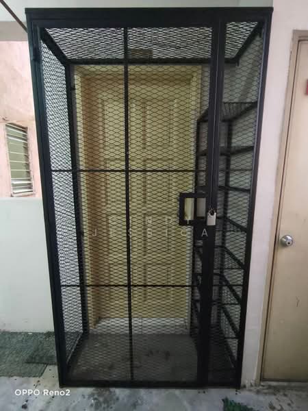 Apartment for Rent at Pangsapuri Mawar - Cindy Jessica - Entrance - PropertyGuru.com.my