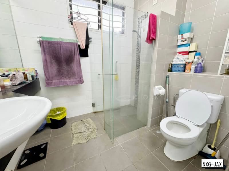 Rumah Teres 2 Tingkat untuk Dijual di Bandar Bukit Raja (Klang) - Daniel Kok - Bathroom - PropertyGuru.com.my