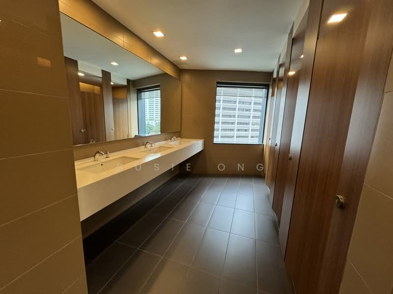 Pejabat untuk Disewa di KL City Centre (Kuala Lumpur) - Susie Ong - Bathroom - PropertyGuru.com.my