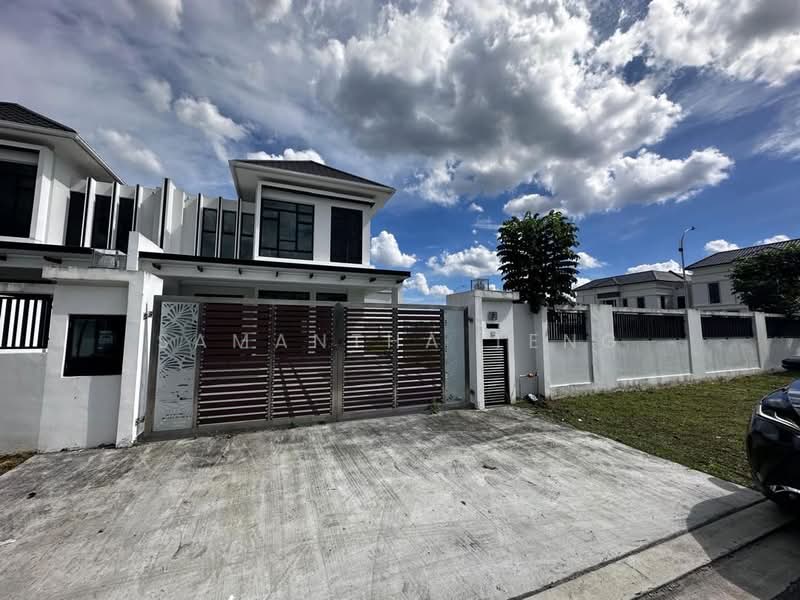 Rumah Berkembar untuk Disewa di Setia Tropika (Johor Bahru) - Samantha Teng - Exterior - PropertyGuru.com.my
