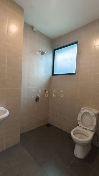 Rumah Teres 3 Tingkat untuk Dijual di Kinrara Residence (Puchong) - Tracy Leong - Bathroom - PropertyGuru.com.my