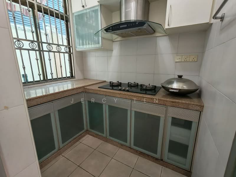 Semi-Detached House for Sale in Taman Sutera Utama (Skudai) - Jercy Ten - Kitchen - PropertyGuru.com.my
