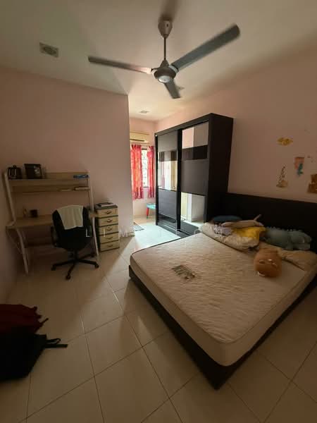 2.5-storey Terraced House for Sale in Bandar Bukit Tinggi (Klang) - Lim Jeon - PropertyGuru.com.my
