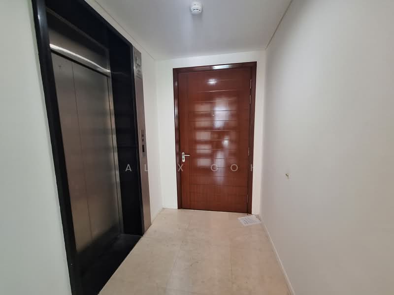 Kondominium untuk Dijual di Dua Residency - Alex Goh - Corridor - PropertyGuru.com.my