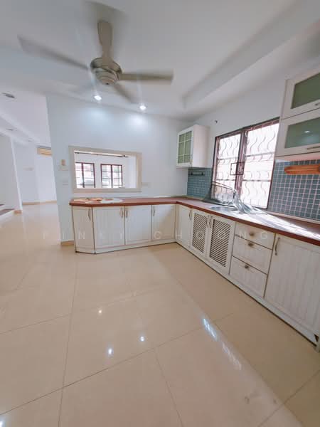 3-storey Terraced House for Sale in Sierramas (Sungai Buloh) - Pinky Choong - PropertyGuru.com.my
