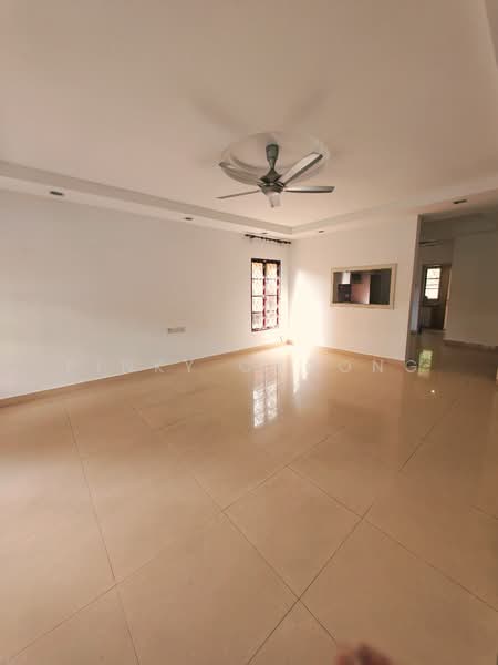 3-storey Terraced House for Sale in Sierramas (Sungai Buloh) - Pinky Choong - PropertyGuru.com.my