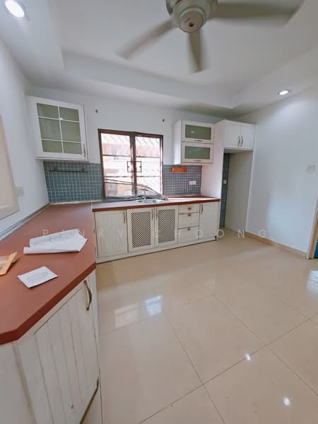 3-storey Terraced House for Sale in Sierramas (Sungai Buloh) - Pinky Choong - PropertyGuru.com.my