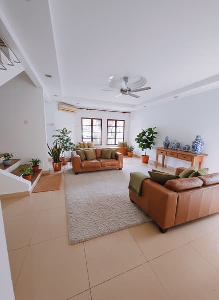 3-storey Terraced House for Sale in Sierramas (Sungai Buloh) - Pinky Choong - Living Room - PropertyGuru.com.my