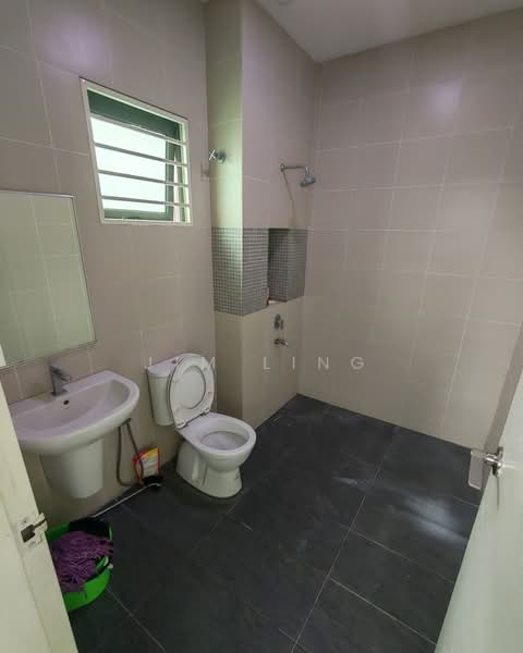 Rumah Teres 2 Tingkat untuk Dijual di Bandar Bukit Raja (Klang) - Jim Ling - Bathroom - PropertyGuru.com.my