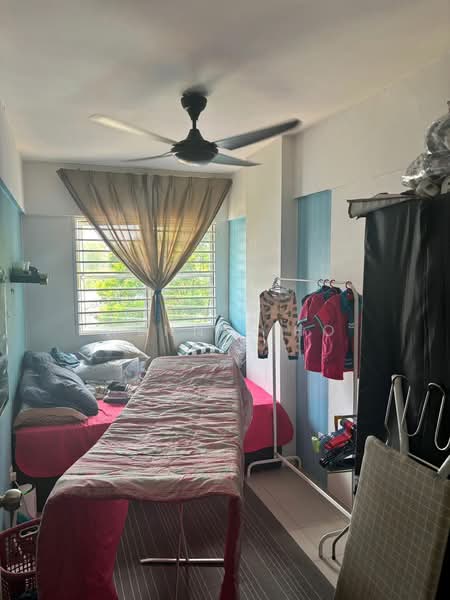 Apartment for Sale at Pangsapuri Alpinia - Wennie Ho - Bedroom - PropertyGuru.com.my
