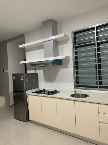 Servis Apartment untuk Disewa di ARC @ Austin Hills - Ruice Tey - Kitchen - PropertyGuru.com.my
