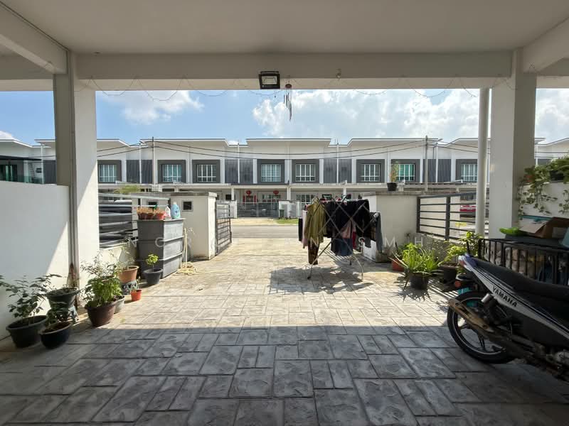 2-storey Terraced House for Sale in Taman Pelangi Semenyih 2 (Semenyih) - Norafian SMH - Exterior - PropertyGuru.com.my