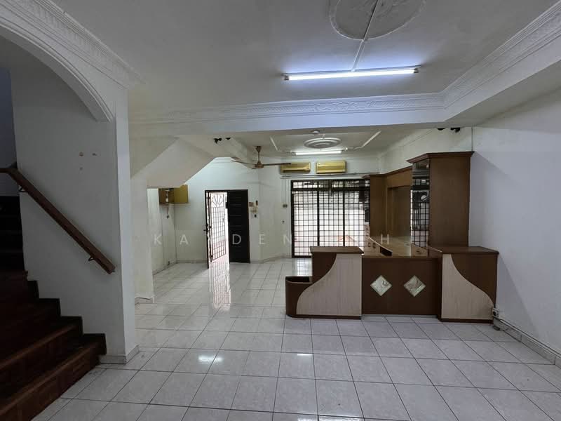 2-storey Terraced House for Sale in Skudai (Johor) - Kayden Beh - Living Room - PropertyGuru.com.my