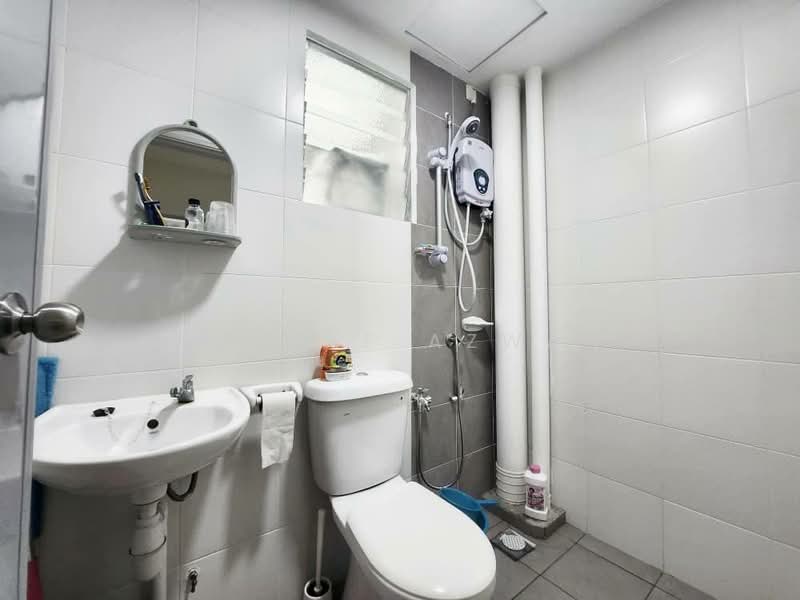 Apartment for Sale at De Kiara - Ashraf Azwan - Bathroom - PropertyGuru.com.my