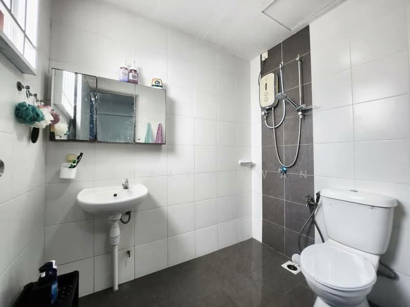 Apartment for Sale at De Kiara - Ashraf Azwan - Bathroom - PropertyGuru.com.my