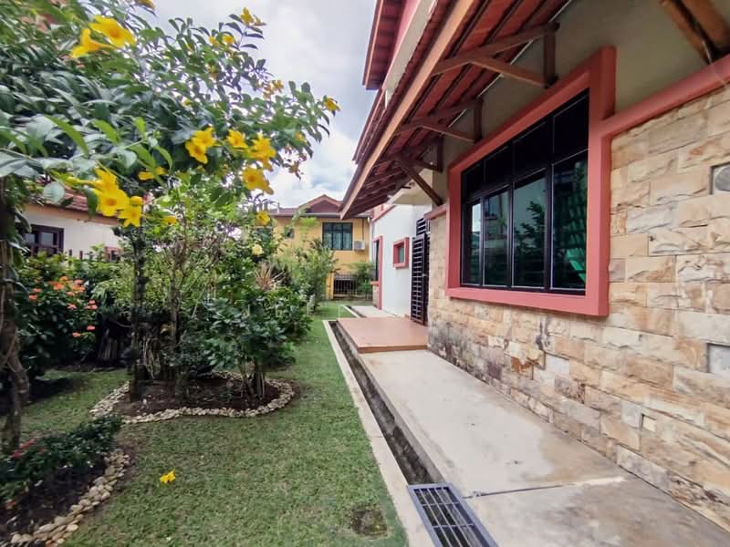 Semi-Detached House for Sale in Taman Nusa Idaman (Iskandar Puteri (Nusajaya)) - Jeff Lee - Exterior - PropertyGuru.com.my