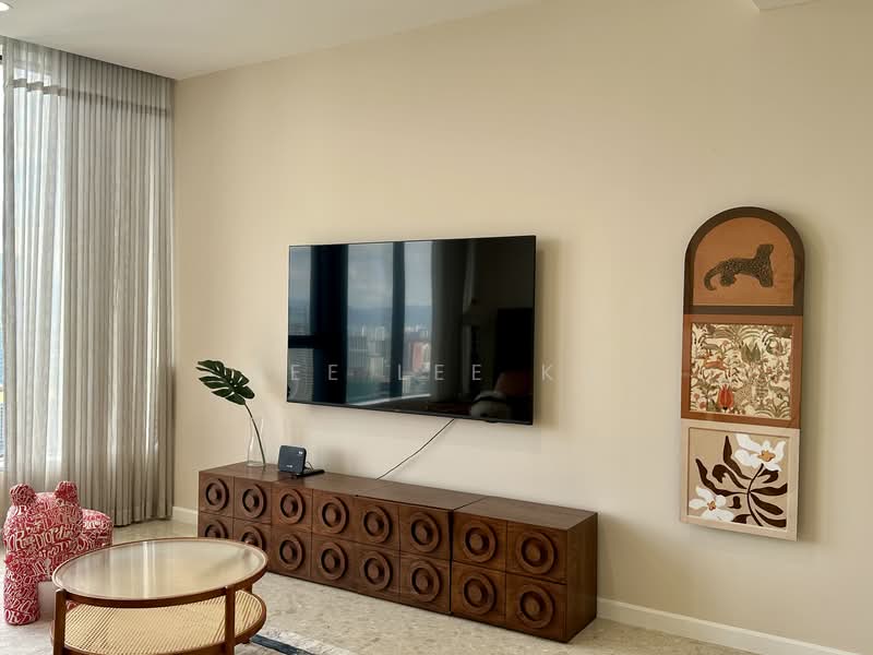 Servis Apartment untuk Dijual di Pavilion Ceylon Hill - Bee Lee Ku - Living Room - PropertyGuru.com.my