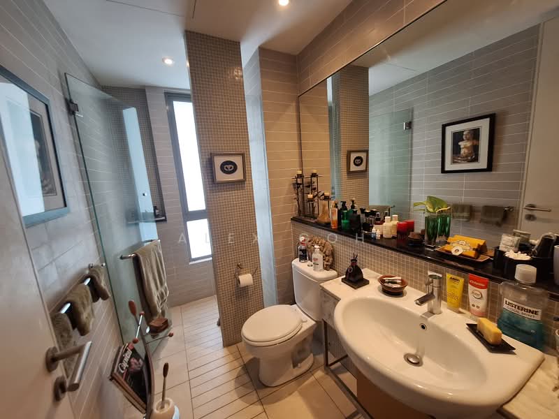 Condominium for Sale at 2 Hampshire - Alex Goh - Bathroom - PropertyGuru.com.my