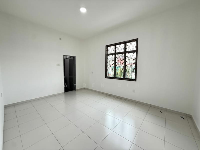 Cluster House for Sale in Taman Mutiara Mas (Skudai) - Kayden Beh - PropertyGuru.com.my