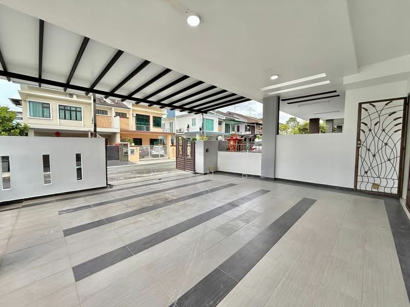 Cluster House for Sale in Taman Mutiara Mas (Skudai) - Kayden Beh - PropertyGuru.com.my