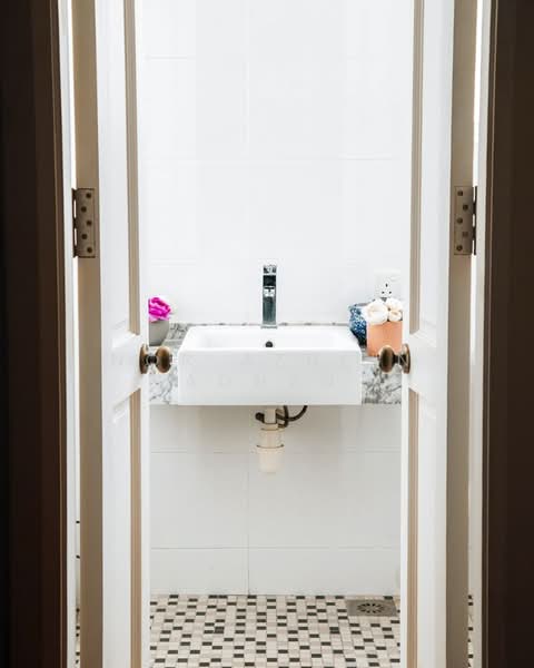 Semi-Detached House for Sale in Cyberjaya (Selangor) - Nor Azdlin Adnan - Bathroom - PropertyGuru.com.my