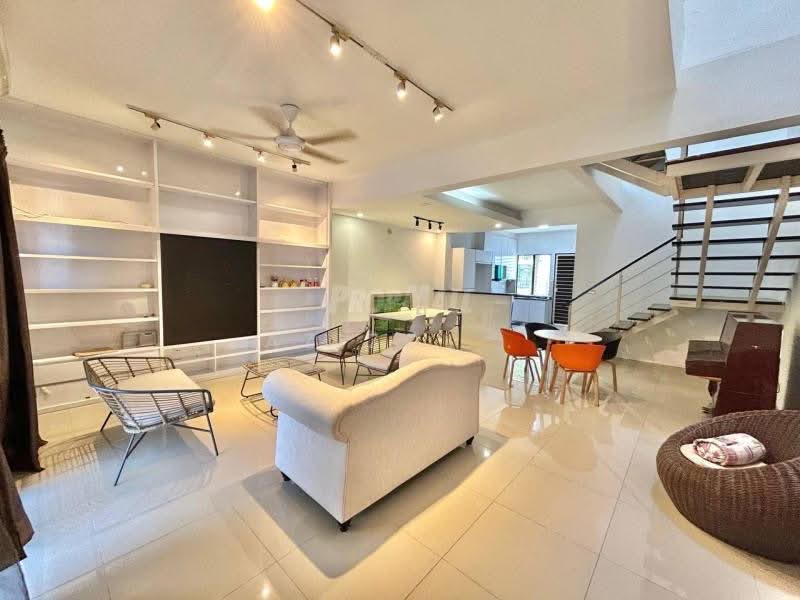 Rumah Teres untuk Dijual di Shah Alam (Selangor) - Azizol . - Living Room - PropertyGuru.com.my