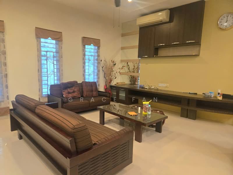 Rumah Berkembar untuk Disewa di Taman Majupadu (Kluang) - Grace Fan - Living Room - PropertyGuru.com.my
