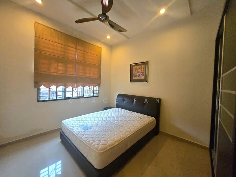 Rumah Berkembar untuk Disewa di Taman Majupadu (Kluang) - Grace Fan - Bedroom - PropertyGuru.com.my