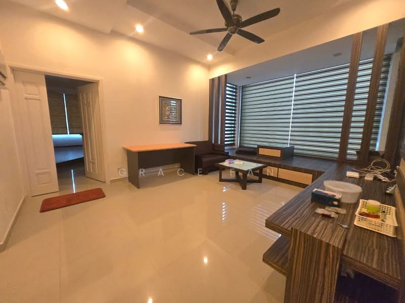 Rumah Berkembar untuk Disewa di Taman Majupadu (Kluang) - Grace Fan - Living Room - PropertyGuru.com.my