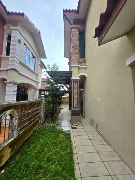 Rumah Berkembar untuk Disewa di Taman Majupadu (Kluang) - Grace Fan - Exterior - PropertyGuru.com.my
