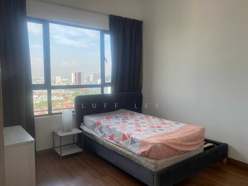 Kondominium untuk Disewa di KM1 West - Luff Lee - Bedroom - PropertyGuru.com.my