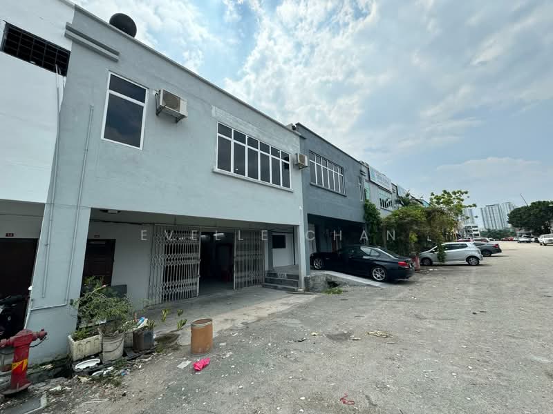 Factory for Rent in Taman Kajang Utama (Kajang) - Evelle Chan - Exterior - PropertyGuru.com.my