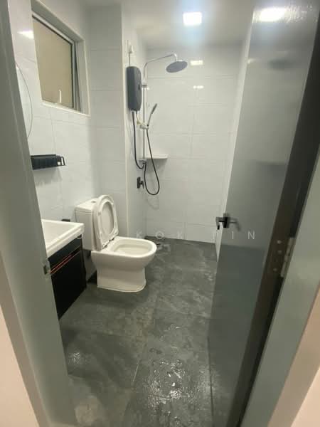 Service Residence for Rent at Alanis Residence - Low Kok Pin - Bathroom - PropertyGuru.com.my