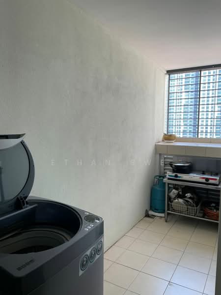 Condominium for Sale at Casa Tropicana - Ethan Swe - Kitchen - PropertyGuru.com.my