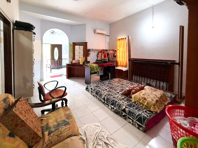 Rumah Teres 2 Tingkat untuk Dijual di Taman Mas 3 (Cheras) - Nor Azdlin Adnan - Bedroom - PropertyGuru.com.my