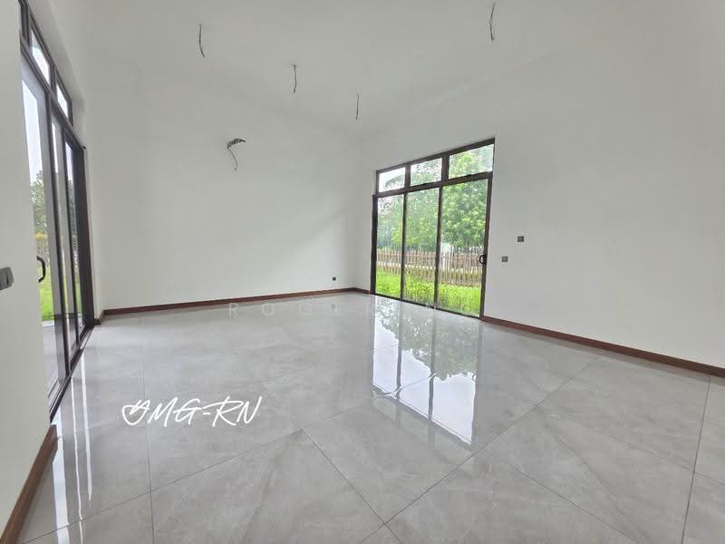Bungalow House for Sale in Eco Ardence (Setia Alam) - Roger Ng - Living Room - PropertyGuru.com.my