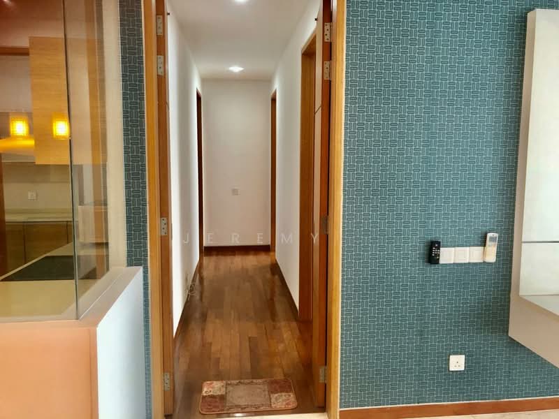 Servis Apartment untuk Dijual di Twins @ Damansara Heights - Jeremy . - Corridor - PropertyGuru.com.my