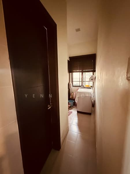 Semi-Detached House for Sale in Taman Yarl (Jalan Klang Lama (Old Klang Road)) - Yenn Chong - Corridor - PropertyGuru.com.my