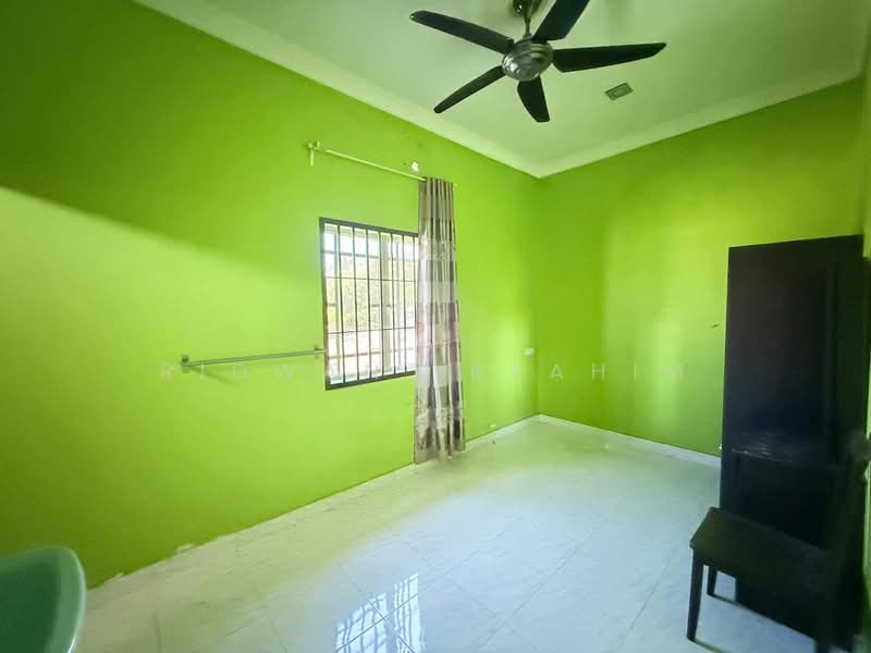 Bungalow for Sale in Kampung Bukit Cherakah (Shah Alam) - Ridwan Ibrahim - PropertyGuru.com.my