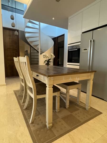 Kondominium untuk Disewa di Shorefront Residences - Shing Lam - Dining Room - PropertyGuru.com.my