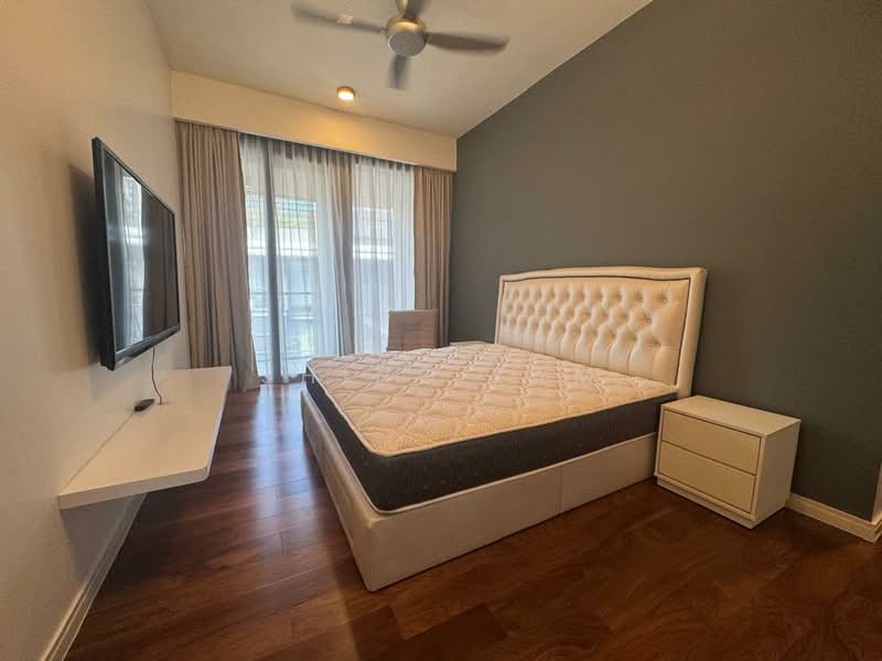 Kondominium untuk Disewa di Shorefront Residences - Shing Lam - Bedroom - PropertyGuru.com.my