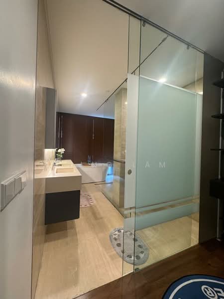 Kondominium untuk Disewa di Shorefront Residences - Shing Lam - Bathroom - PropertyGuru.com.my