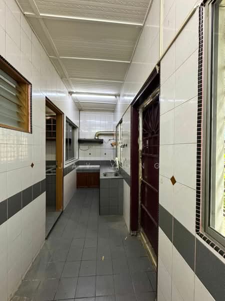 2-storey Terraced House for Sale in Sungai Buloh (Selangor) - Jay Yong - Kitchen - PropertyGuru.com.my
