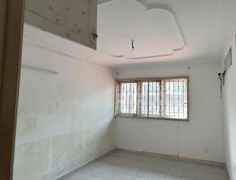 2-storey Terraced House for Rent in Taman Bukit Desa (Taman Desa) - Tabber Tan - Interior - PropertyGuru.com.my