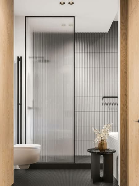 Condominium for Sale at Veridian Residence - CJ Yew - Bathroom - PropertyGuru.com.my