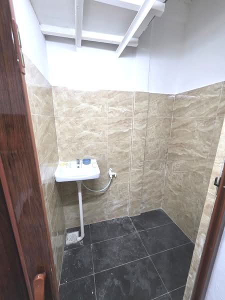 2-storey Terraced House for Sale in Taman Air Biru (Pasir Gudang) - Janice Yong - Bathroom - PropertyGuru.com.my