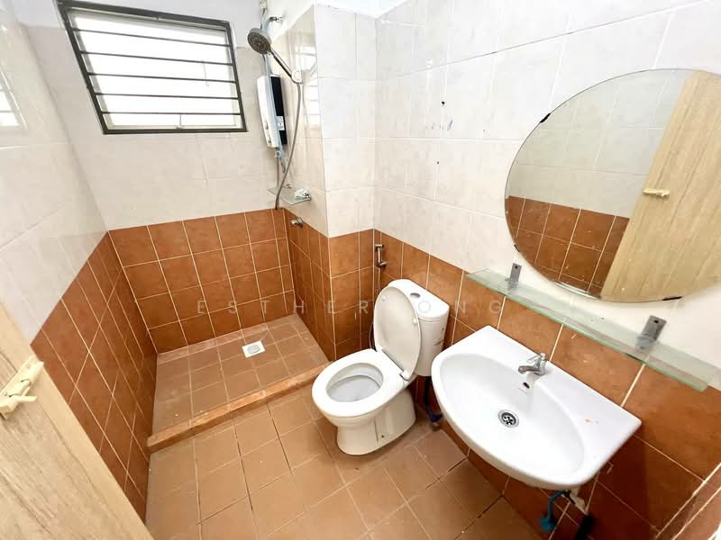 Condominium for Sale at Pearl Avenue - Esther Ong - Bathroom - PropertyGuru.com.my