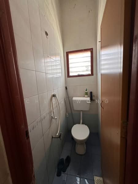 Rumah Teres 2 Tingkat untuk Dijual di Taman Puchong Prima (Puchong) - Chloe Wong - Bathroom - PropertyGuru.com.my