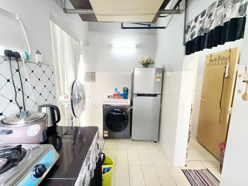 Pangsapuri untuk Dijual di Pangsapuri Arista - Ahmad Syafiq - Kitchen - PropertyGuru.com.my