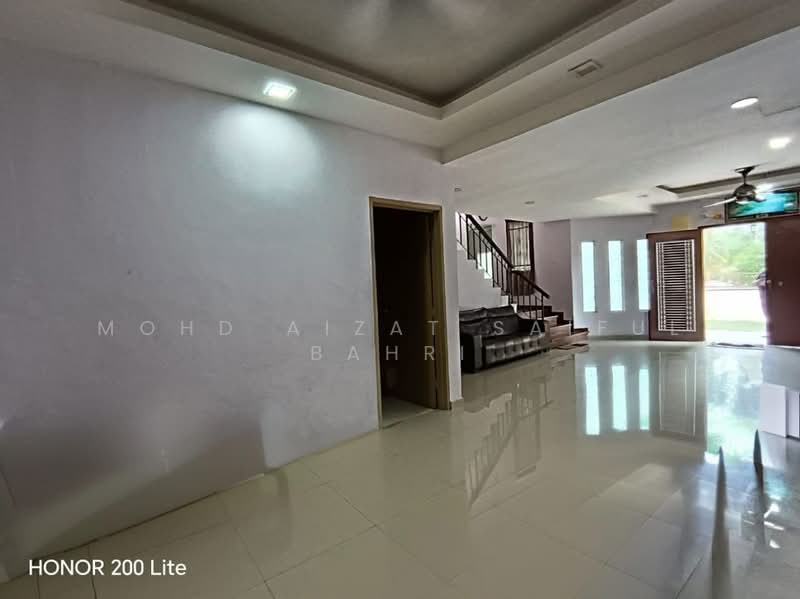 Bungalow for Sale in Nilai (Negeri Sembilan) - Mohd Aizat Saiful Bahri - Living Room - PropertyGuru.com.my